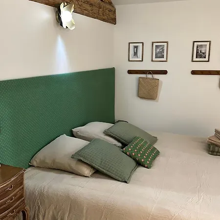 De Le Vernede Aramon